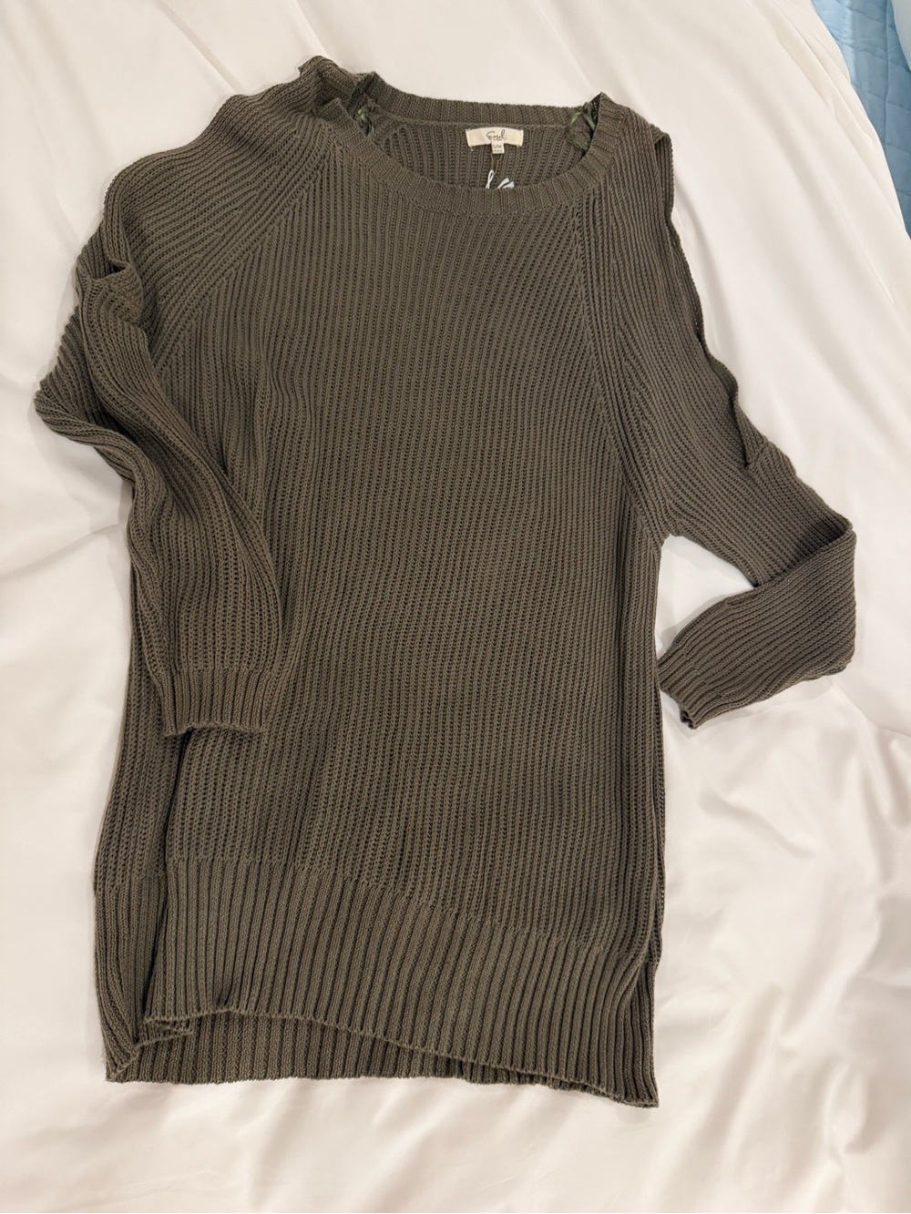 Easel Olive Cutout-Shoulder Crewneck Sweater